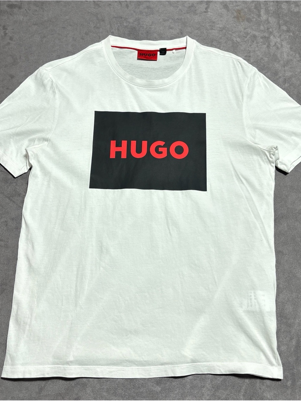 Hugo Boss Shirt M White Red Box Logo Short Sleeve Crew Neck Tee